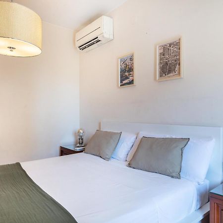 R&B Muntaner Apartment Barcelona Luaran gambar