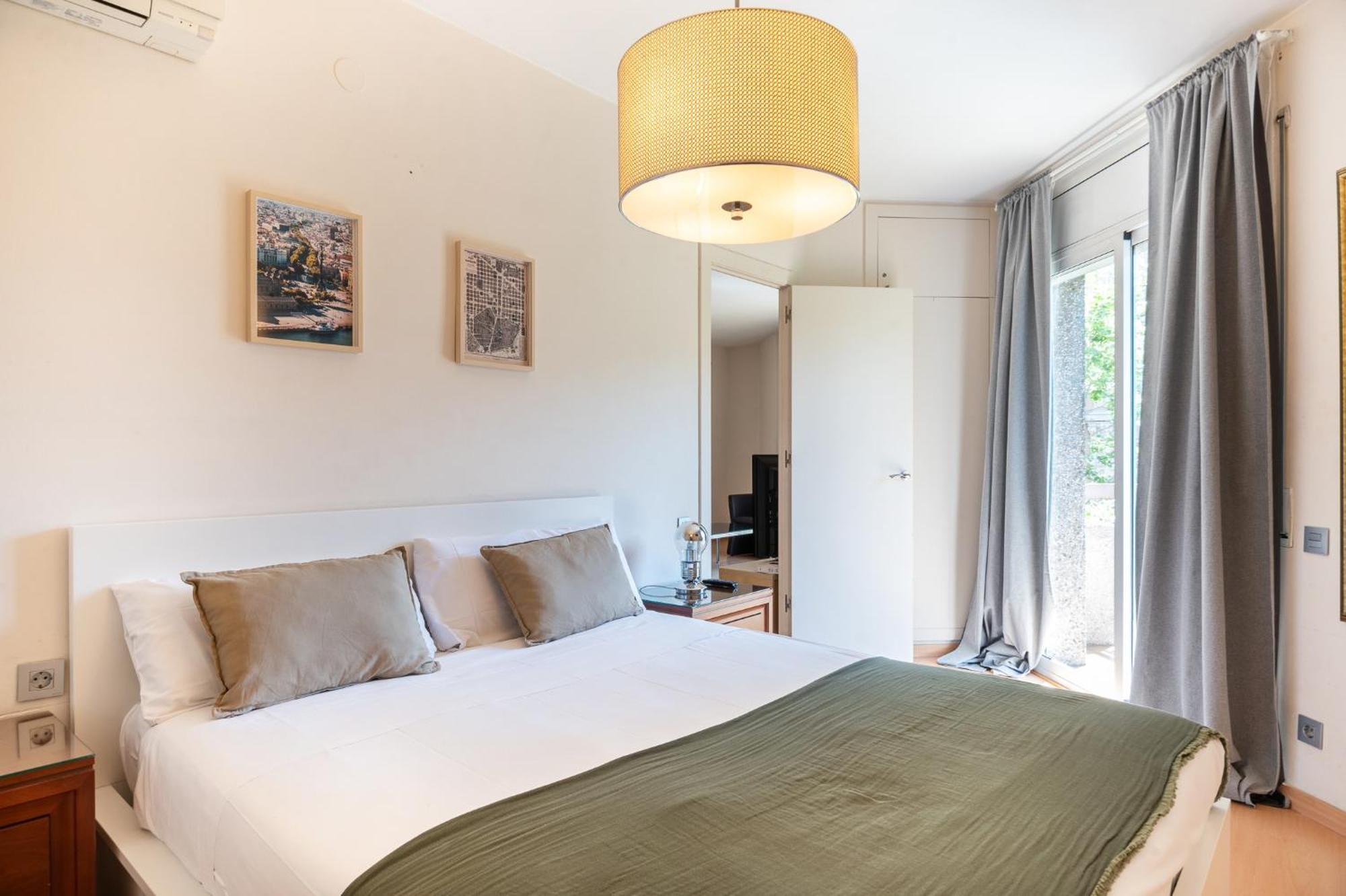 R&B Muntaner Apartment Barcelona Luaran gambar
