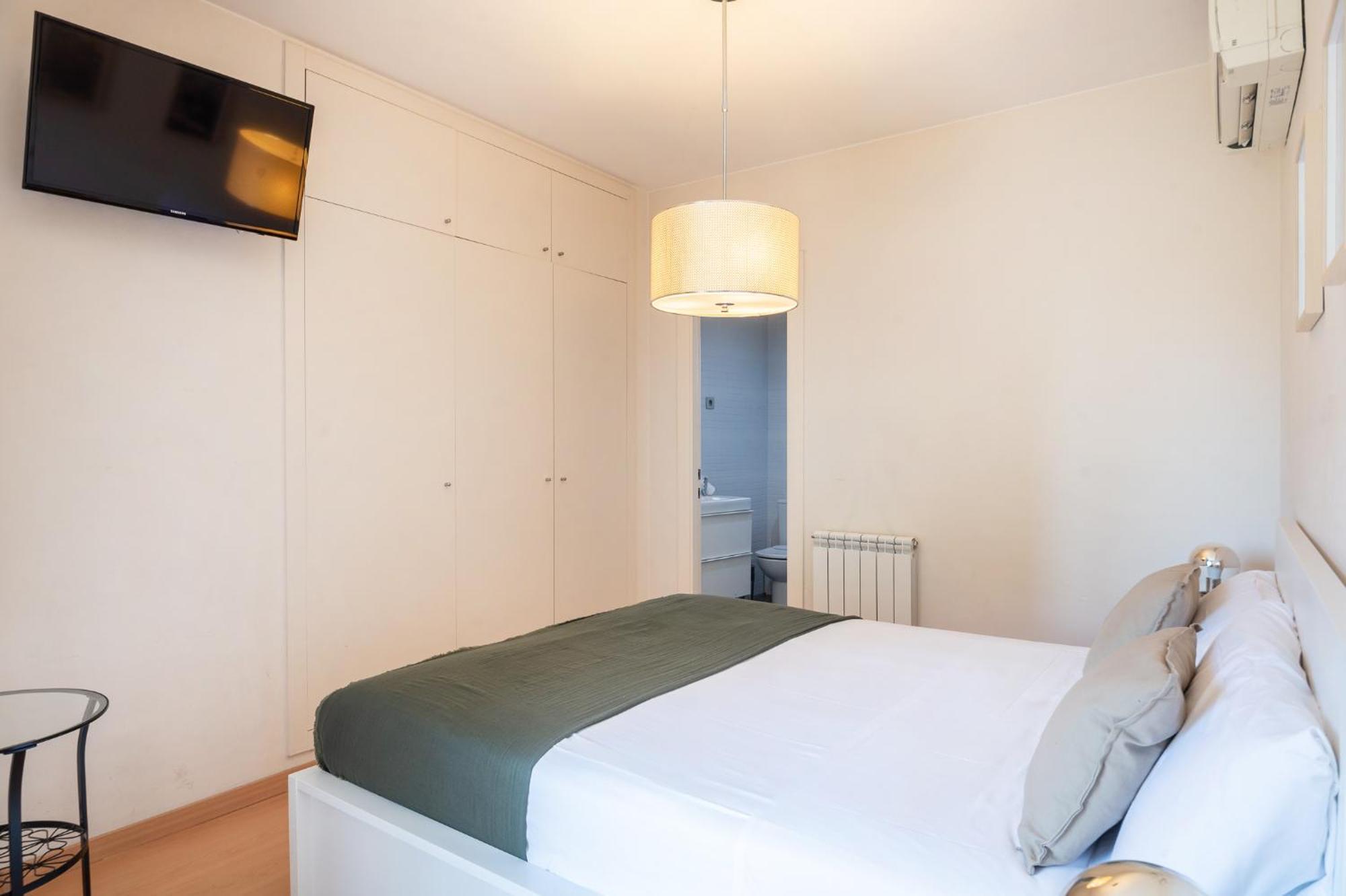 R&B Muntaner Apartment Barcelona Luaran gambar
