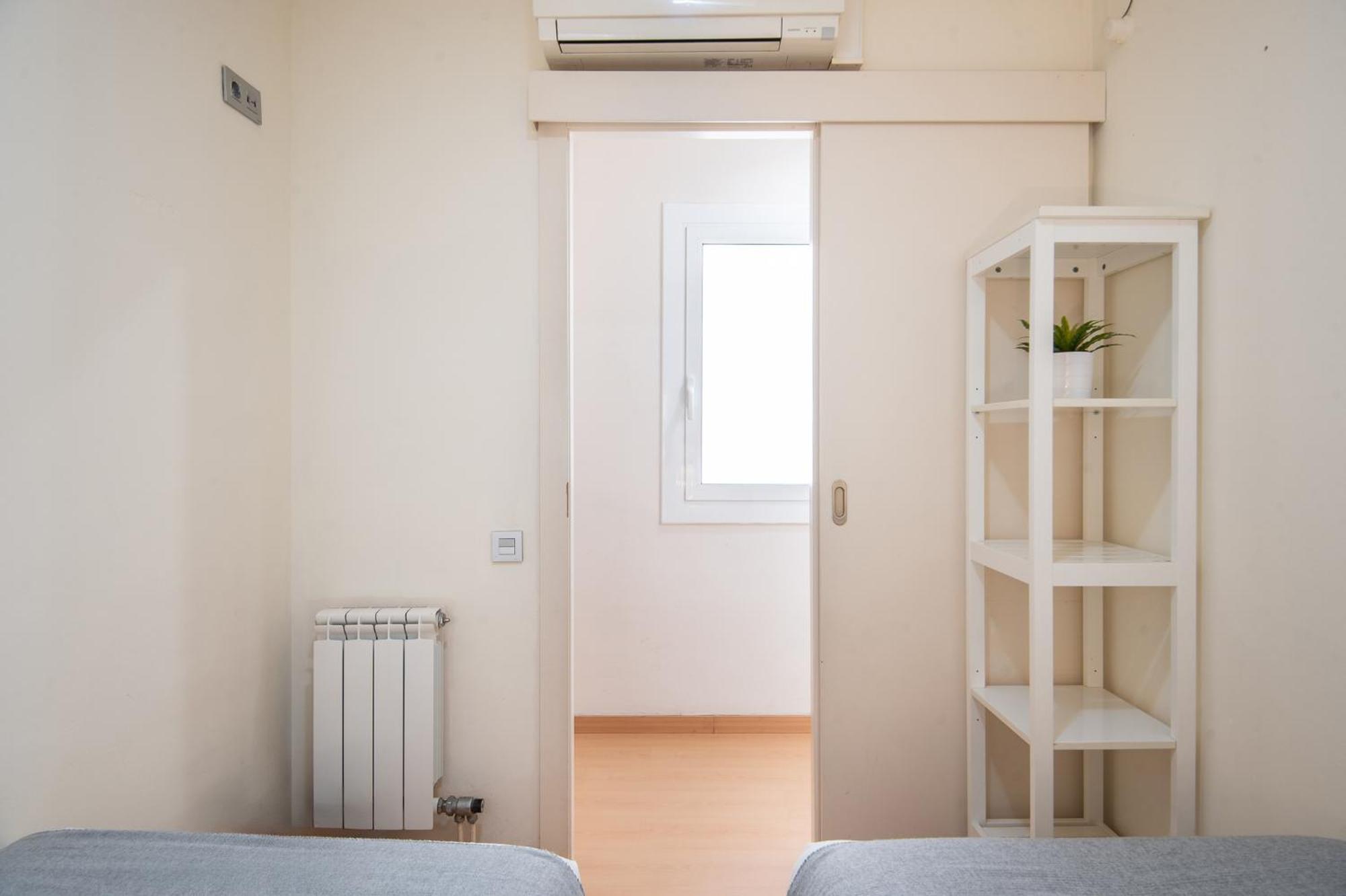 R&B Muntaner Apartment Barcelona Luaran gambar