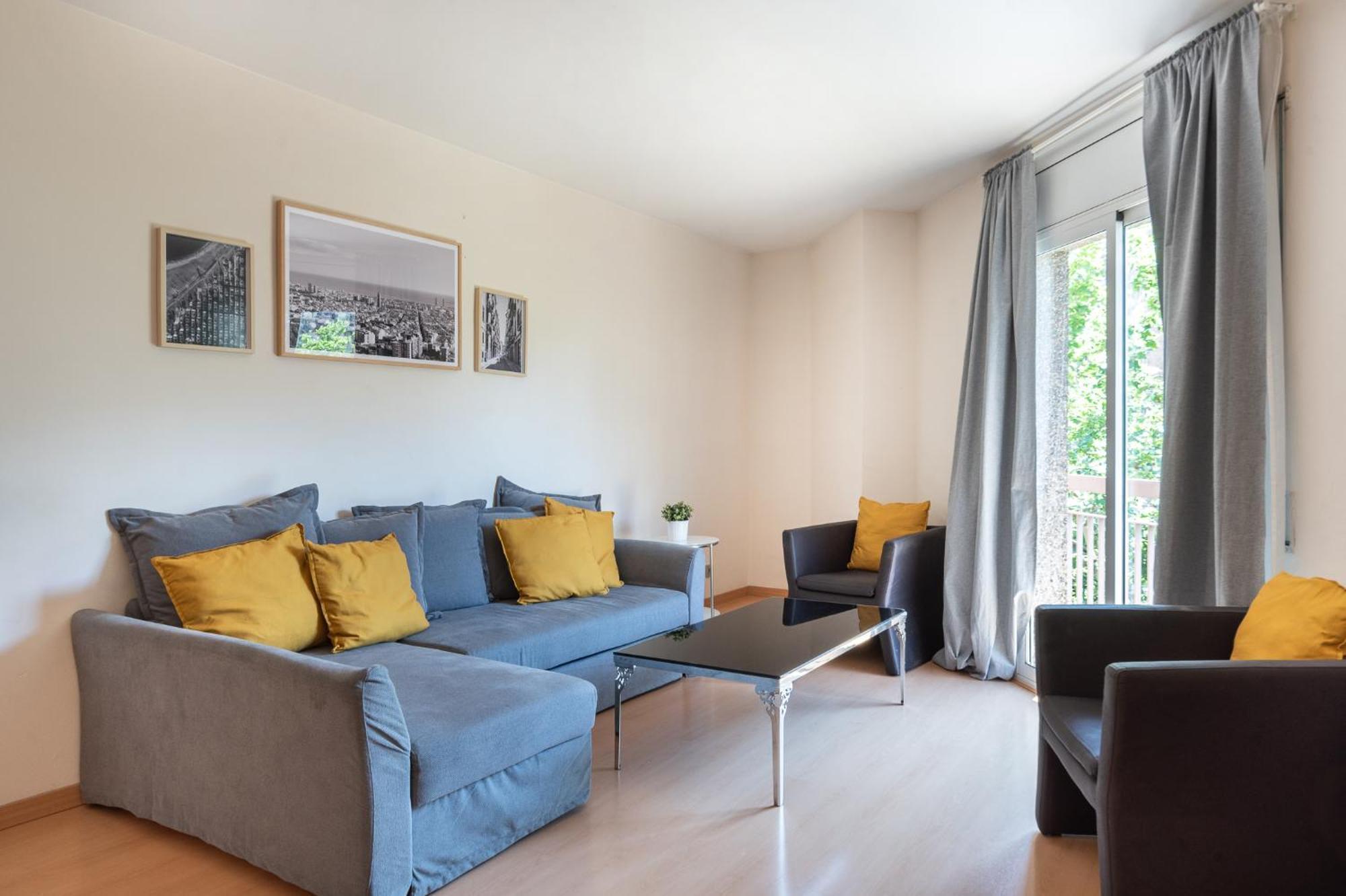R&B Muntaner Apartment Barcelona Luaran gambar