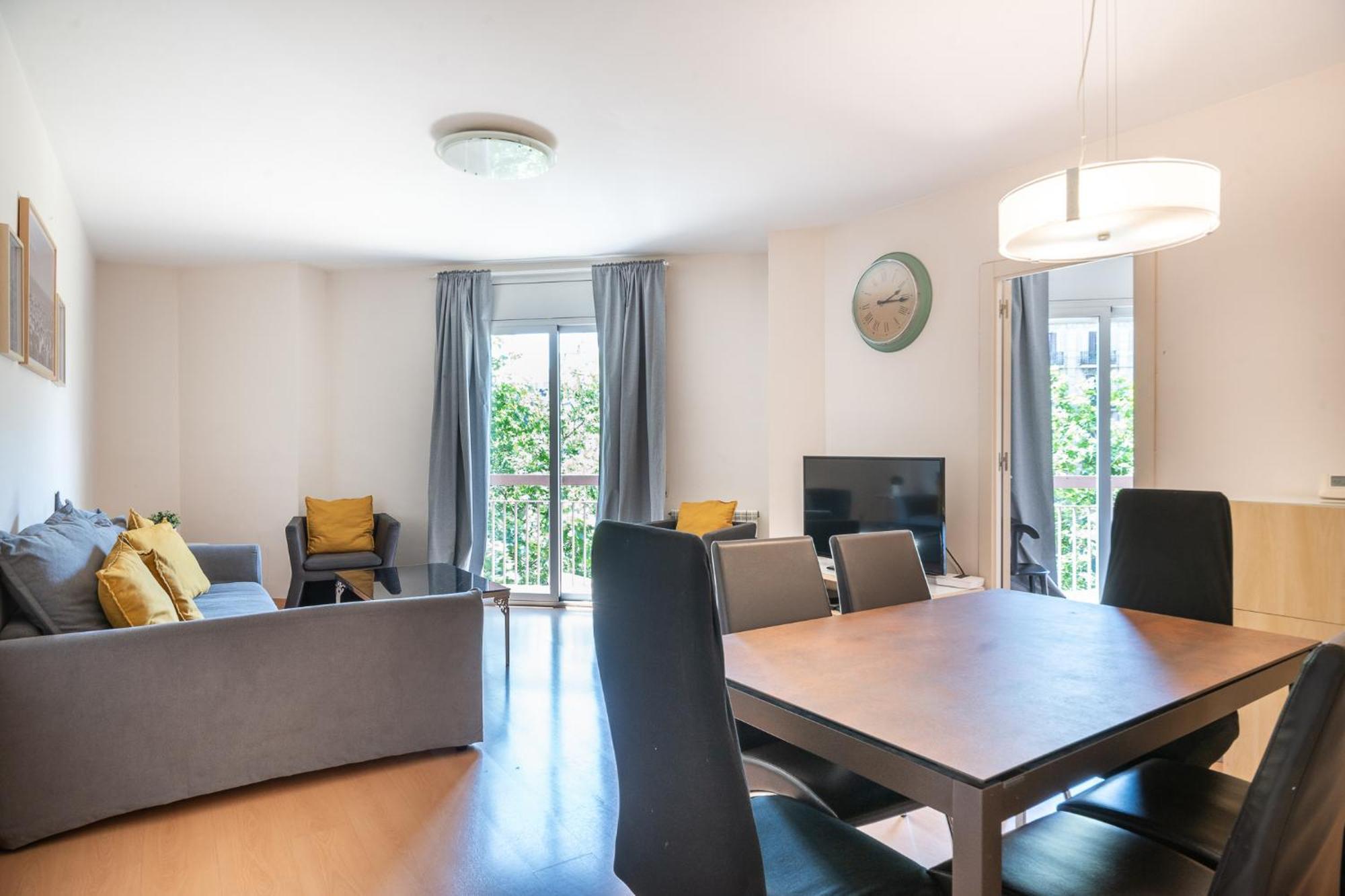 R&B Muntaner Apartment Barcelona Luaran gambar